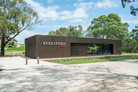 Beresford Estate Tasting Pavilion - Accommodation Mt Buller 1
