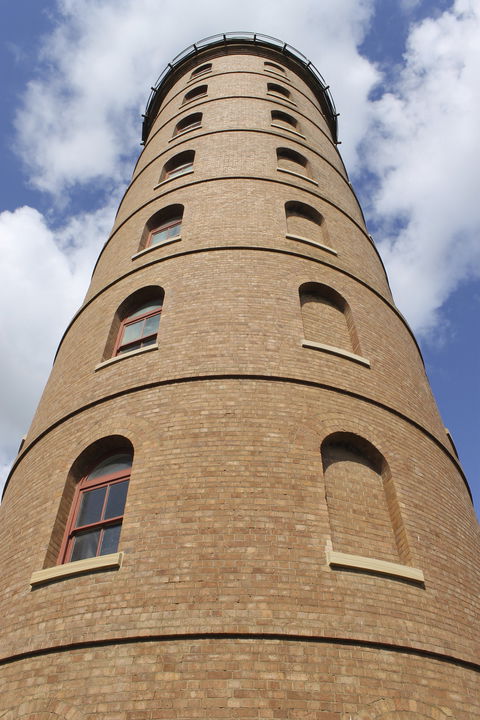 East  Bundaberg Water Tower - Accommodation Mt Buller 1