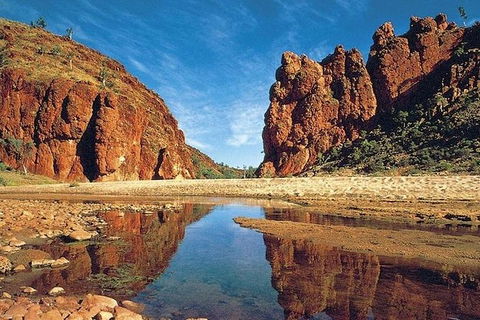 Alice Springs, Uluru Ayers Rock & Kings Canyon 8 Days Touring Package - Accommodation Mt Buller 10