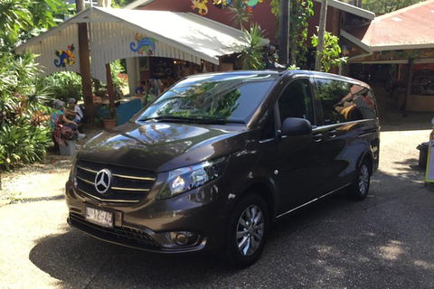 Mercedes 7 Seat Limousine Cairns Airport To Port Douglas - Accommodation Mt Buller 3