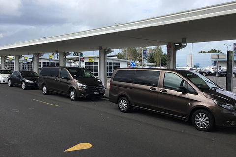 Mercedes 7 Seat Limousine Cairns Airport To Port Douglas - Accommodation Mt Buller 2