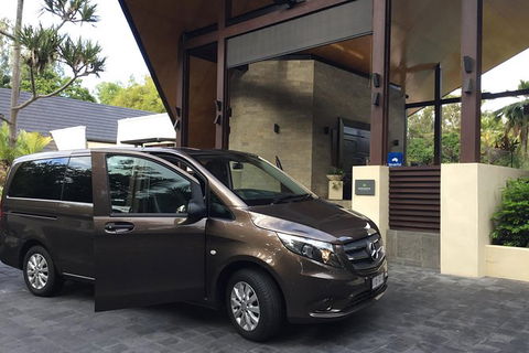 Mercedes 7 Seat Limousine Cairns Airport To Port Douglas - Accommodation Mt Buller 0