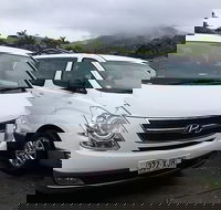 IMAX Private Transfer 7 Guests Cairns Airport to Hotels in Cairns City - Accommodation Mt Buller