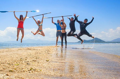 Sunrise Paddleboarding Group Lesson At Palm Cove Beach - Accommodation Mt Buller 20