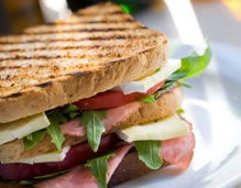 Ashley Hotel - Accommodation Mt Buller 1