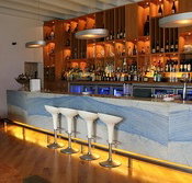Pontoon Bar - Accommodation Mt Buller