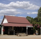 Daly Waters Historic Pub - Accommodation Mt Buller