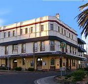The Grand Hotel - Kiama - Accommodation Mt Buller