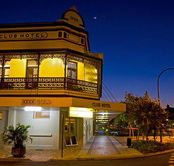 The Club Hotel - Accommodation Mt Buller