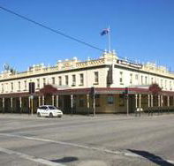Soden's Australia Hotel - Accommodation Mt Buller