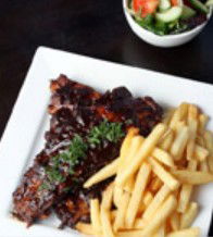 PJ's Irish Sports Bar & Bistro @ The Criterion Hotel - Accommodation Mt Buller 4