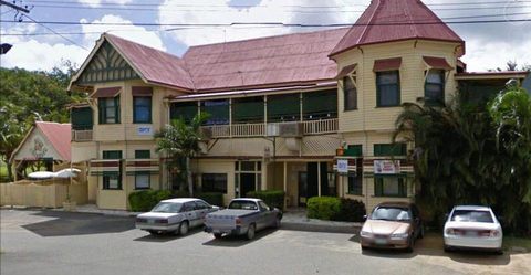 Lakes Creek Hotel - Accommodation Mt Buller 4