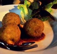 Via Napoli Pizzeria - Accommodation Mt Buller