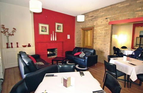 The Whistle Stop Tavern - Accommodation Mt Buller 0