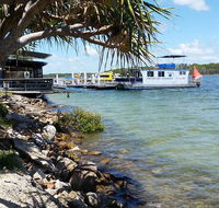 Tin Can Bay Yacht Club Bistro - Accommodation Mt Buller