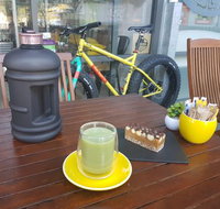 Gobblegutz Espresso Bar  Gourmet Food Store - Accommodation Mt Buller