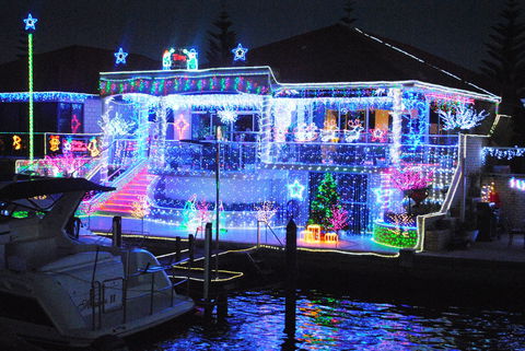 Christmas Lights Cruise - Accommodation Mt Buller 2