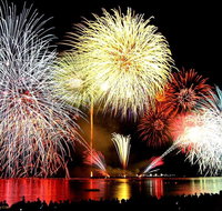 Sydney Harbour New Years Eve Fireworks Dinner Cruises - Accommodation Mt Buller