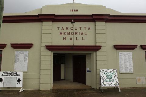 Tarcutta Markets - Accommodation Mt Buller 2