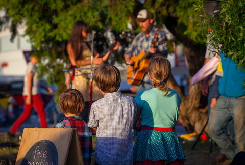 Castlemaine Artists Market - Accommodation Mt Buller 2