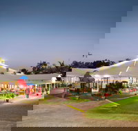 Mission Beach Resort