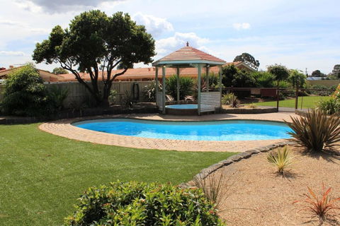 Werribee Park Motor Inn - Accommodation Mt Buller 4