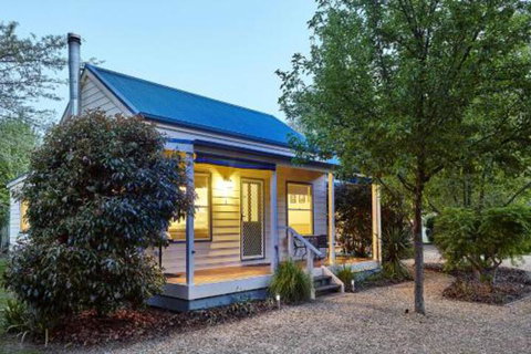 Alpine Valley Cottages - Accommodation Mt Buller 0