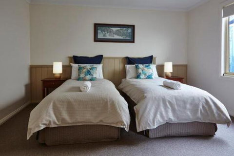 Alpine Valley Cottages - Accommodation Mt Buller 4