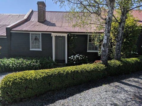 Alice's Cottages - Accommodation Mt Buller 0