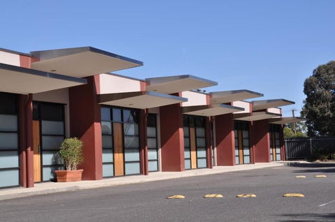 Highlander Hotel - Accommodation Mt Buller 2