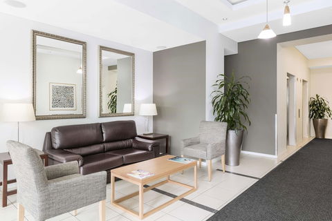 Oaks Brisbane On Margaret Suites - Accommodation Mt Buller 5