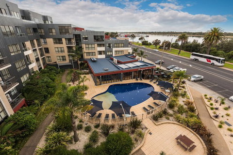 The Esplanade Resort And Spa - Accommodation Mt Buller 4