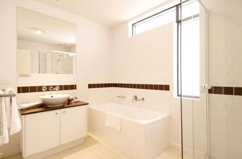 Park Avenue â€“ Glenview Glen Waverley - Accommodation Mt Buller 3