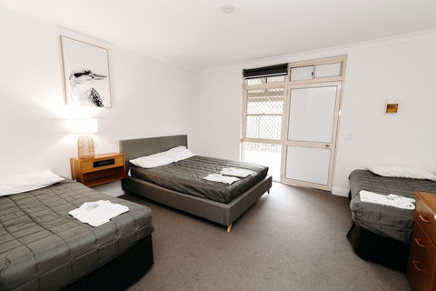 The Ophir Hotel - Accommodation Mt Buller 2