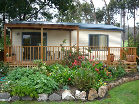The 2Cs Bed & Breakfast - Accommodation Mt Buller 4