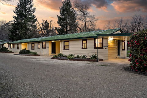 Bright Riverside Holiday Park - Accommodation Mt Buller 4
