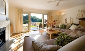 Lakeside Suites 3 - Accommodation Mt Buller 0