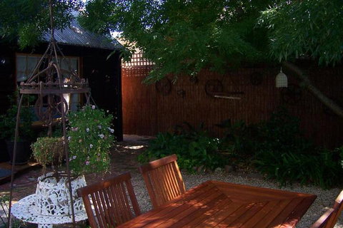 Madam Saddler On Fraser Clunes - Accommodation Mt Buller 2