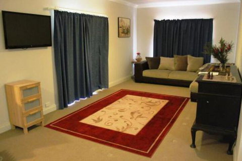 Lake Tyrrell Accommodation - Accommodation Mt Buller 3