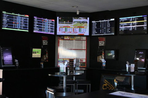 Tandara Hotel Motel - Accommodation Mt buller 6