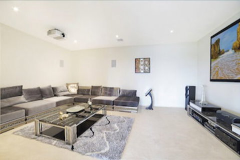 Jolong Park Clubhouse - Accommodation Mt buller 7