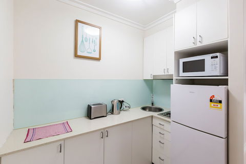 GENIE, 1BDR East Melbourne Studio - Accommodation Mt Buller 2
