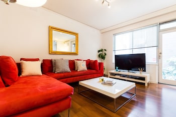 SELENA, 2BDR South Yarra Apartment - Accommodation Mt buller 0