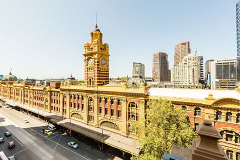 BELLE, 2BDR Melbourne Apartment - Accommodation Mt Buller 2