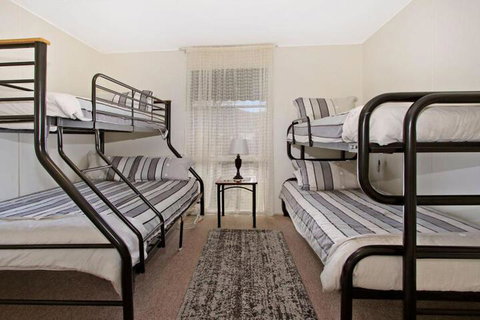 Delany Surprise Pet Friendly House - Accommodation Mt Buller 6