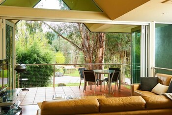 No.6 - Luxury Private Haven In The Heart Of Bright - Accommodation Mt Buller 2