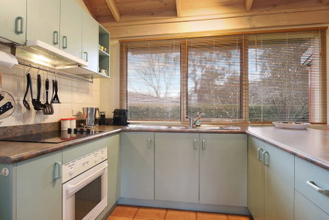 R & R In Bright - Short Walk To Town - Accommodation Mt Buller 1