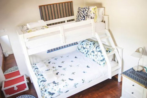 Artee House - A Bright Escape - Accommodation Mt Buller 3