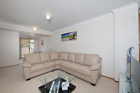 Beachcomber At Fingal Bay - Accommodation Mt Buller 1