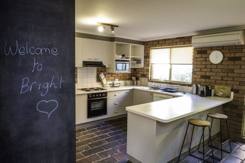 Monty's On Lumley Drive - Accommodation Mt Buller 1